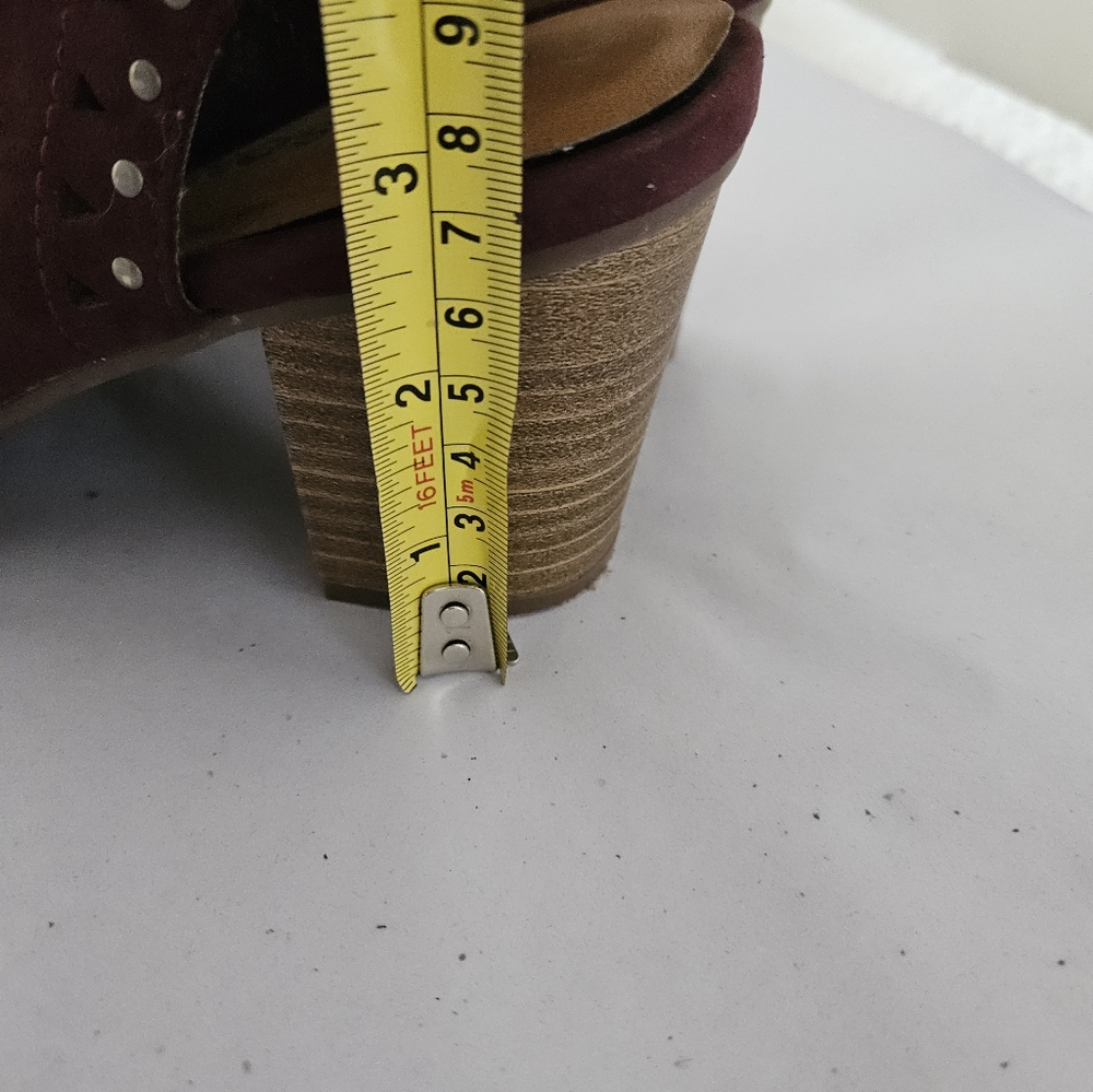 Women's Sonoma Burgundy Suede Ankle Boots Size 8.5 - Picture 7 of 14